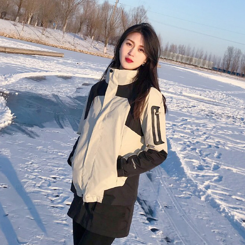 Outdoor charge men and women's Tide brand three-in-one detachable two-piece waterproof windproof plus velvet warm mountaineering suit