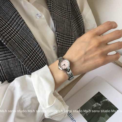 Смотристые часы для женщин для женщины для женщины