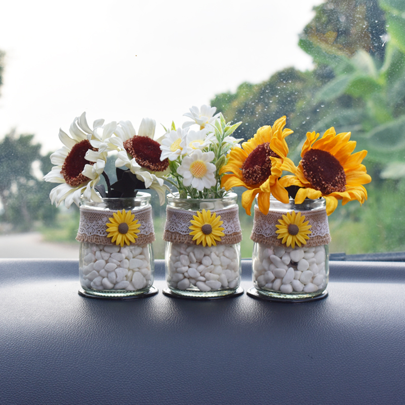 Fields Garden Wind Car Pendulum car Imitation Fresh Flowers lady in car Creative can love car Zeolite Aromatic interior Supplies