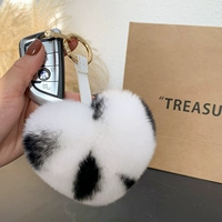 Белый леопардовый точка