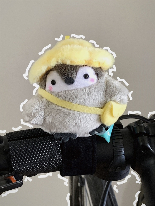Healing Penguin Bicycle Handlebar Decoration Doll Snap Ring Fixation Healing Penguin Bicycle Handlebar Decoration Doll Snap Ring Fixation