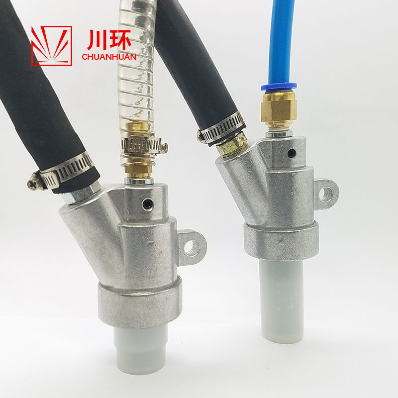 Sandblasting machine accessories D2 type self-priming sandblasting gun boron carbide nozzle pneumatic sand spraying nozzle head rust removal special spray gun