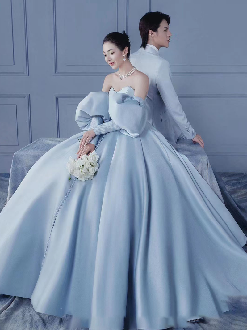  Average code+Dragon tail wedding dress+skirt   + $3.14 