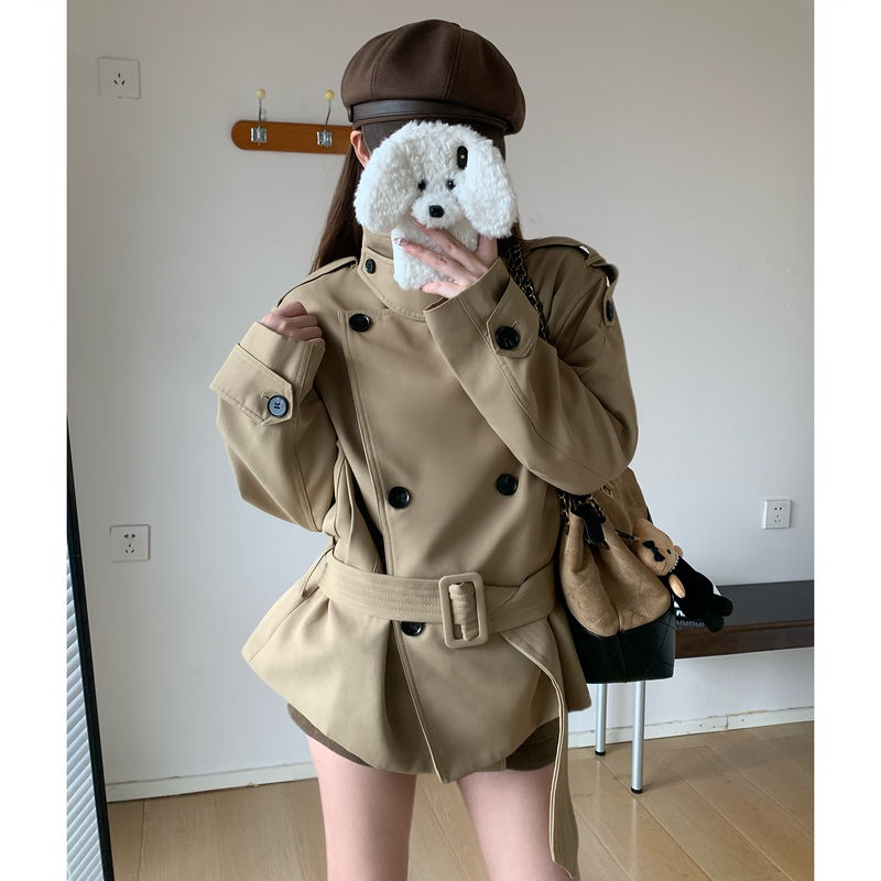 2026 Autumn Super Stylish British Style Design Stand Collar Short Windbreaker for Women Korean Style Petite Casual Short Jacket