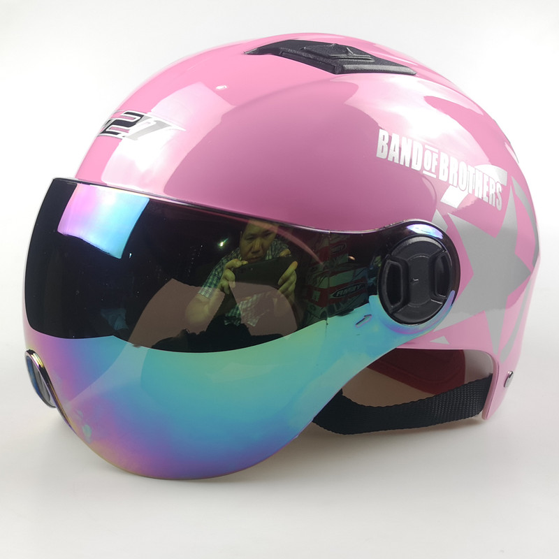 V-21 children children large helmets Boys Girls ear helmets safety helmets parent-child half helmets Four Seasons universal winter