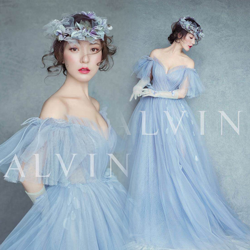 2021 light wedding new photo studio theme blue word shoulder bandeau three-dimensional flower long dress photography photo clothing for women