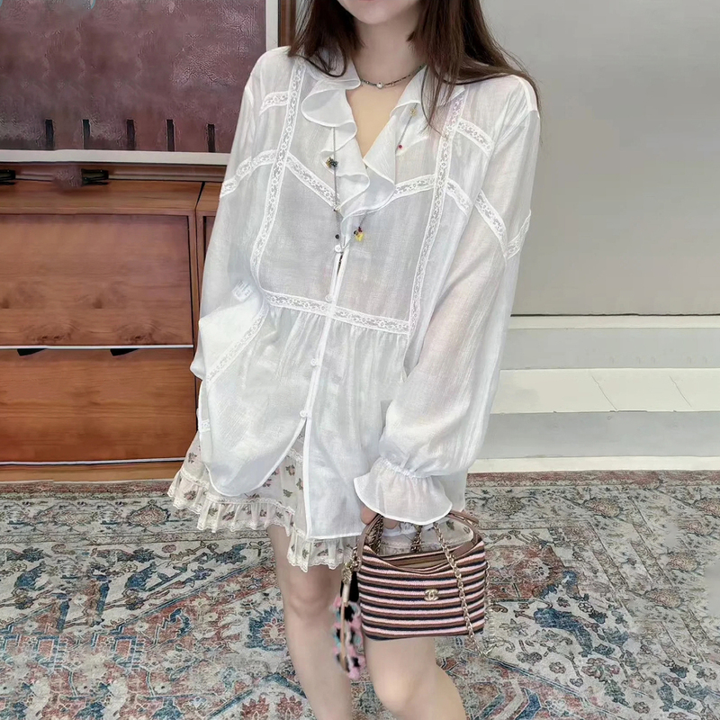 In Stock~ by Ten Seven, a Niche Designer, 26 Summer Heavy Lace Patchwork White Shirt for Women, Loose Long-Sleeved Shirt In Stock~ by Ten Seven, a Niche Designer, 26 Summer Heavy Lace Patchwork White Shirt for Women, Loose Long-Sleeved Shirt
