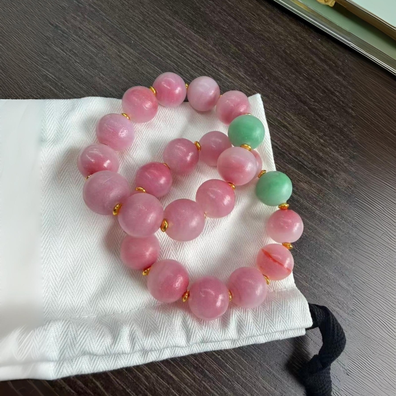 In Stock~ Authentic Niche Designer Brand, Old Glazed Glass Nepalese Bracelet, Versatile Bracelet In Stock~ Authentic Niche Designer Brand, Old Glazed Glass Nepalese Bracelet, Versatile Bracelet