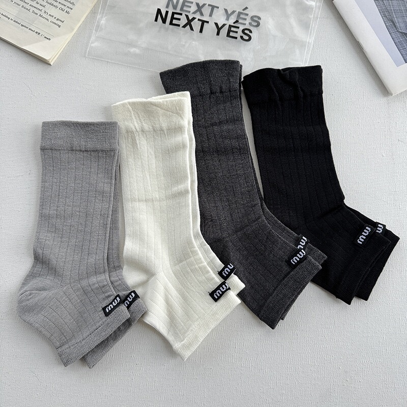 Summer Thin Fabric Label Half-Foot Socks, Short Miu Style Catwalk Socks, Open-Toe Ballet Style Mid-Calf Socks for Women