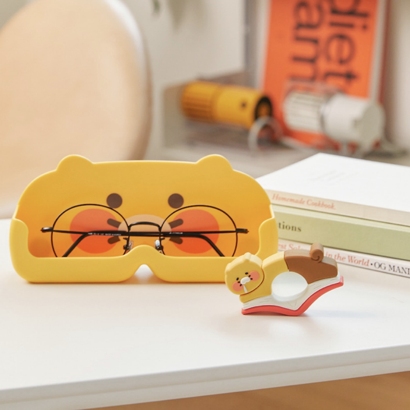 Kakao Friends Cartoon Chunzhi Multifunctional Magnetic Glasses Storage Box Reading Page Divider Bookshelf