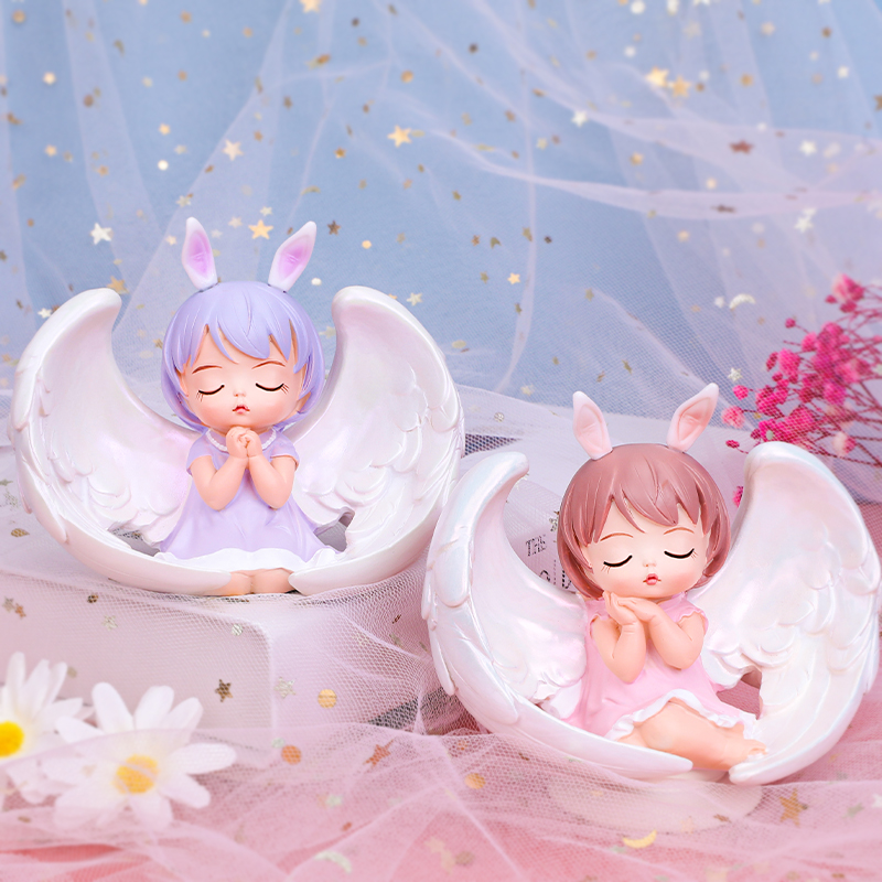 Cute girl bedroom decoration Anne ornaments Resin crafts Healing department Office desktop knickknacks