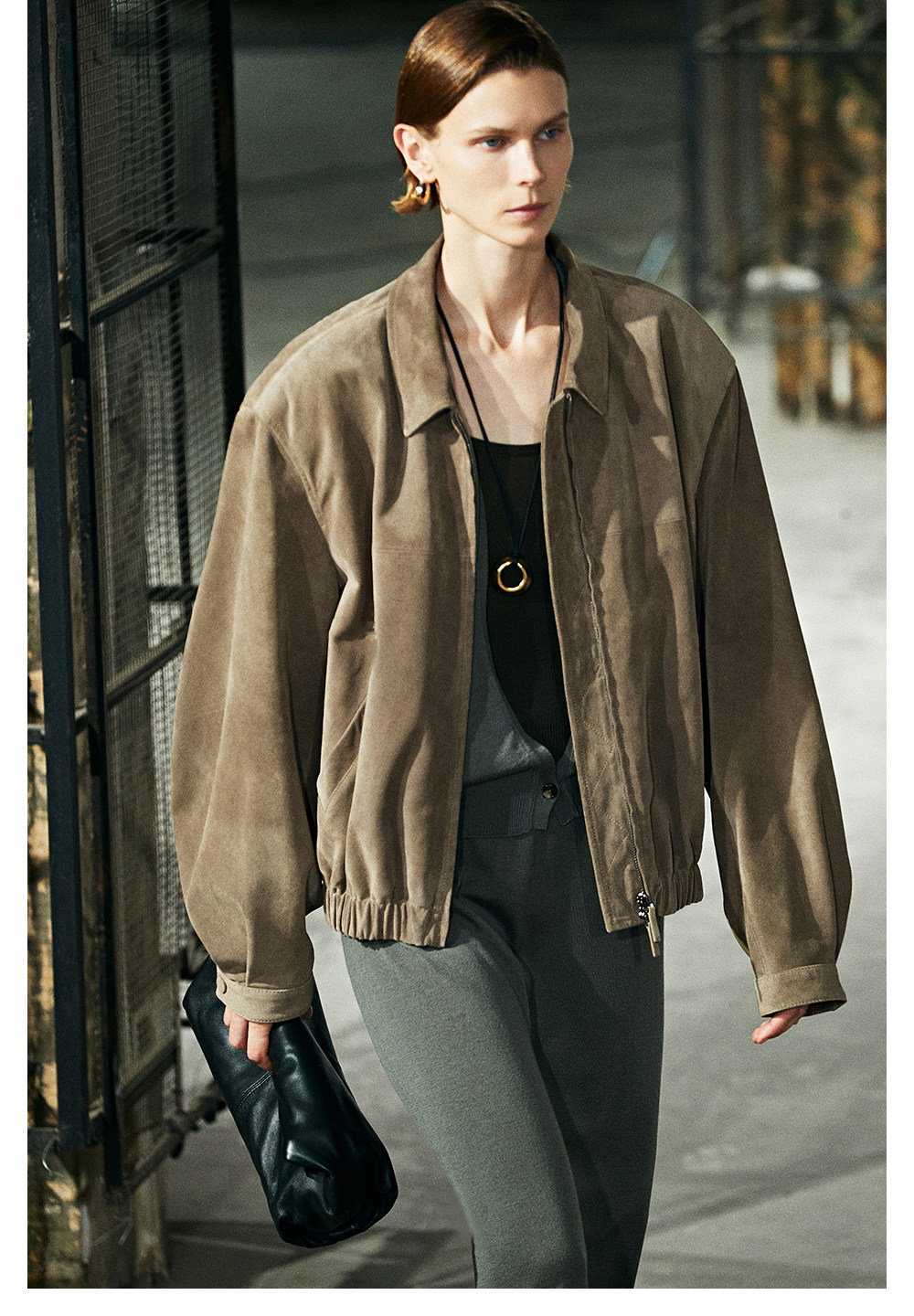 Кожаная куртка 欧洲空运西班牙油蜡皮黑色皮衣短款覆古老钱宽肩牛反绒皮夹克外套