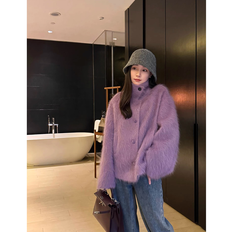 2026 Winter New Style Rabbit Fur Brushed Purple Coat for Women, High-End Plush Fur-Like Jacket, Short Style for Petite Sizes 2026 Winter New Style Rabbit Fur Brushed Purple Coat for Women, High-End Plush Fur-Like Jacket, Short Style for Petite Sizes