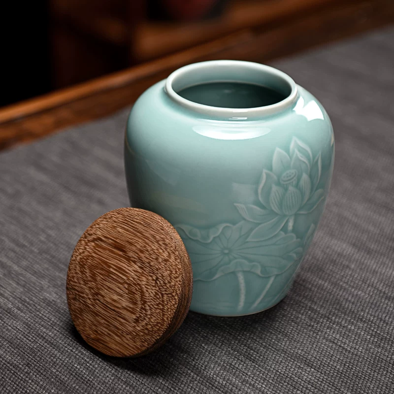 Seal large tea can Chinese wooden lid handmade tea wake -up ceramic household Pu'er storage tank deposit tea box
