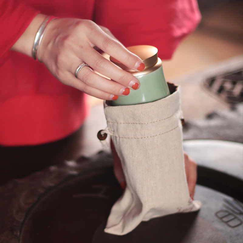 Longquan celadon porcelain tea pot home mini portable sealed metal small caddy fixings puer tea warehouse on business