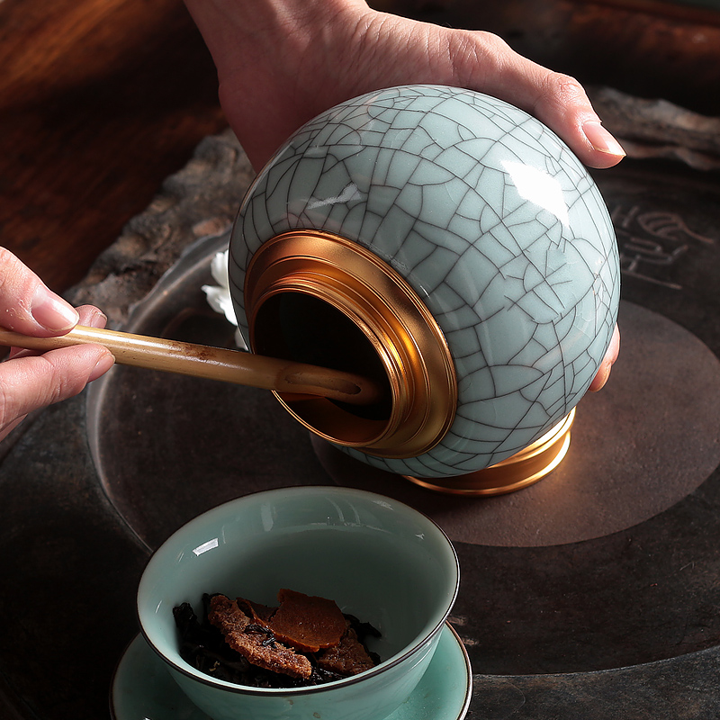 Tea pu 'er Tea as cans ceramic metal portable household longquan celadon seal large caddy fixings ceramic pot