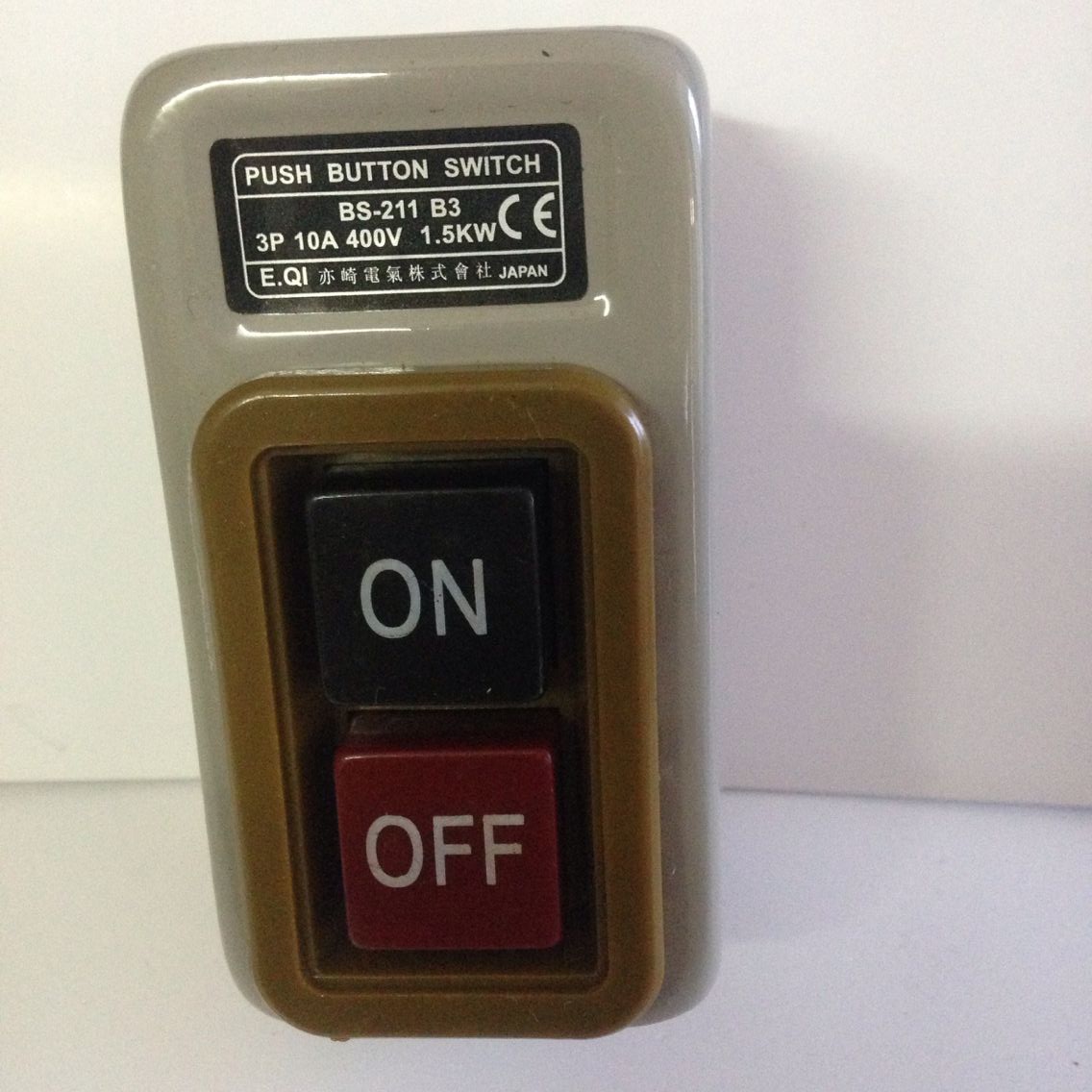 BS211B button switch three-phase escort switch 380V power switch start switch