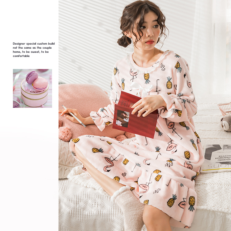 Đồ ngủ nhung san hô dành cho nữ mùa đông dài tay phiên bản Hàn Quốc của phim hoạt hình dễ thương tươi dài đoạn flannel dịch vụ nhà đêm áo choàng mùa đông