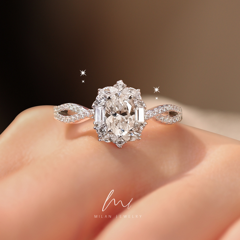 Secret Blue Fireworks Pigeon Egg Cultured Diamond Ring for Women, Niche Design Artificial Diamond Ring, Light Luxury Sterling Silver Proposal Ring