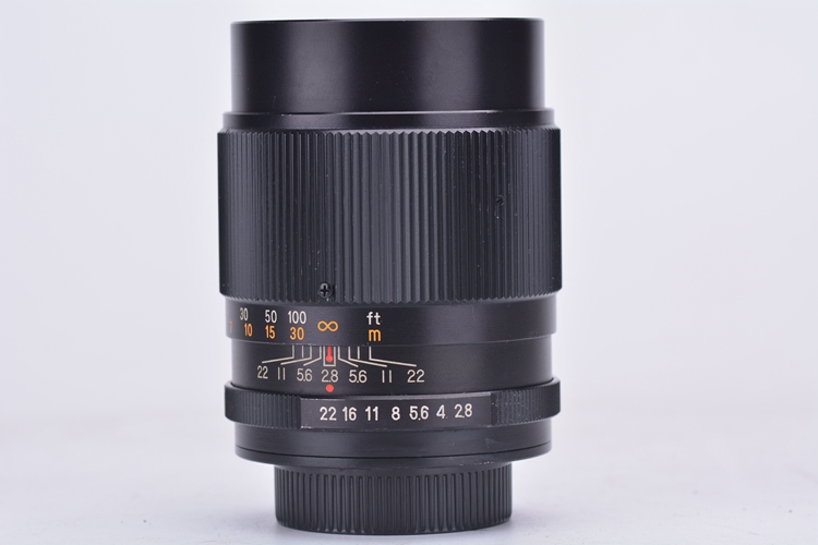 Fujioka Optics produced REVUENON-SPECIAL 135MM f 2 8 m42 mouth large aperture portrait mirror