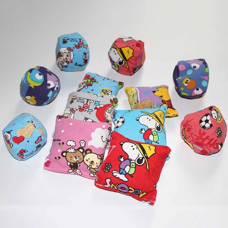 Handmade small sandbags Kindergarten small sandbags Lost sandbags Leak-proof cartoon canvas sandbags Children's sandbags