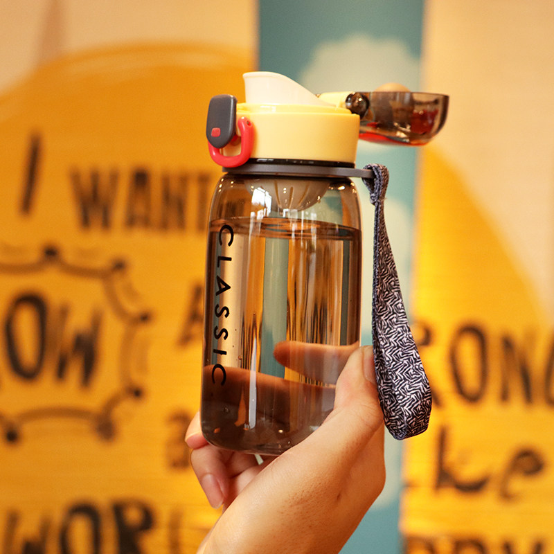 Children out of the water cup direct drinking cup Baby drinking cup drop-proof primary school kindergarten summer kettle with scale