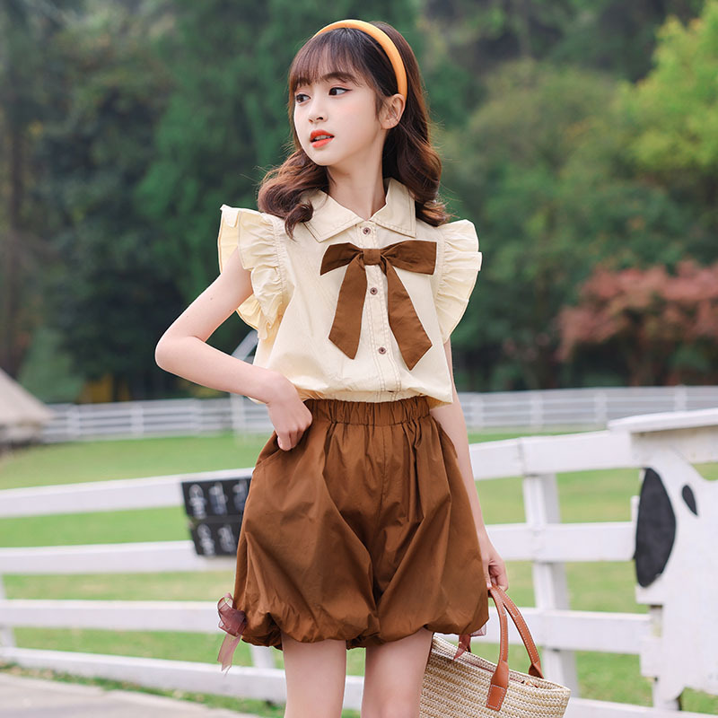 Girls' Summer Outfit with Floral Shorts, Shirt, and Skirt, Stylish Big Kids' Summer Clothes, Trendy Children's Casual Two-Piece Set
