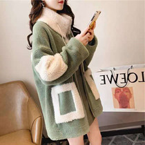 Pregnant womens autumn suit fashion wear Net Red personality autumn and winter plus cashmere Lamb hair sweater tide hot mother two-piece set