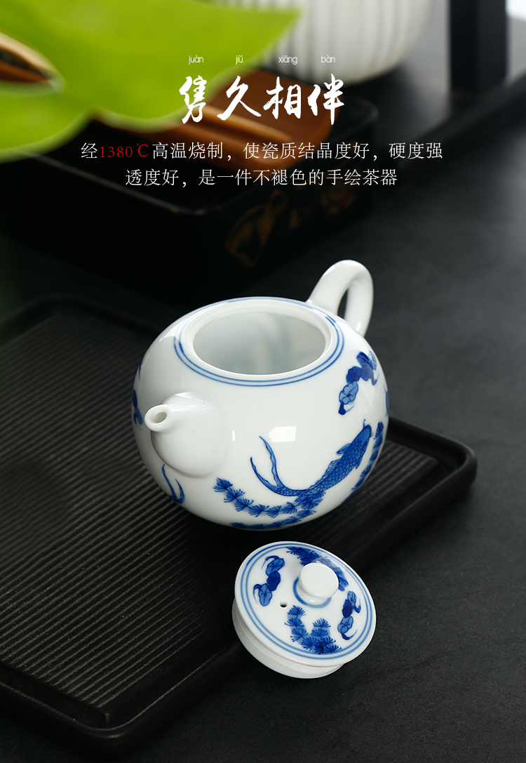 Jingdezhen ceramic hand - made all hand blue and white porcelain teapot tea little teapot single pot of kung fu tea tea