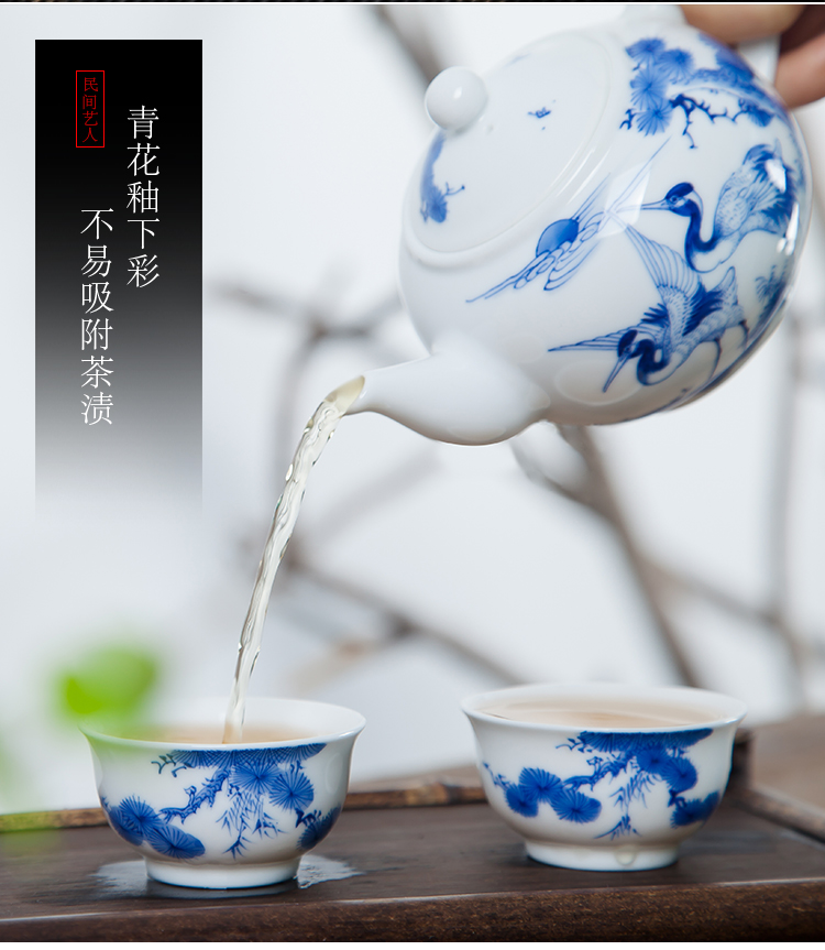 Jingdezhen ceramic teapot small single pot of kung fu tea Chinese tea to hand - made filtering of blue and white porcelain teapot