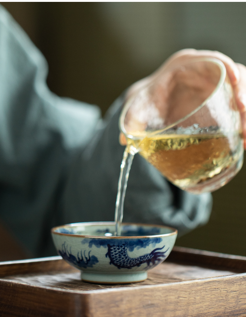 Blue and white made inside and outside the dragon landscape master cup of jingdezhen ceramic manual hand - made single CPU kung fu tea cup clay