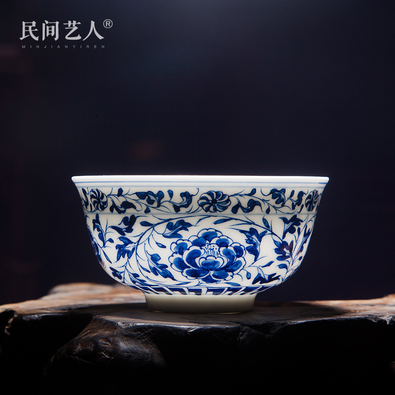Folk artist hand-painted peony blue porcelain porcelain cup Jingdezhen ceramic kung fu cup owner cup single cup