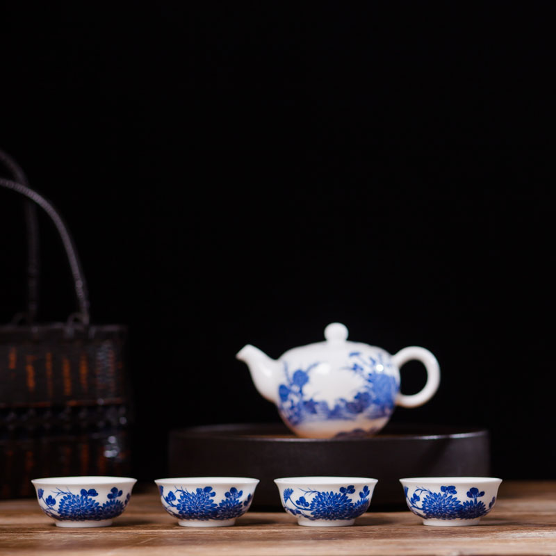 Jingdezhen blue and white porcelain kung fu tea set 6 hand - made ceramic teapot teacup sample tea cup set fair keller