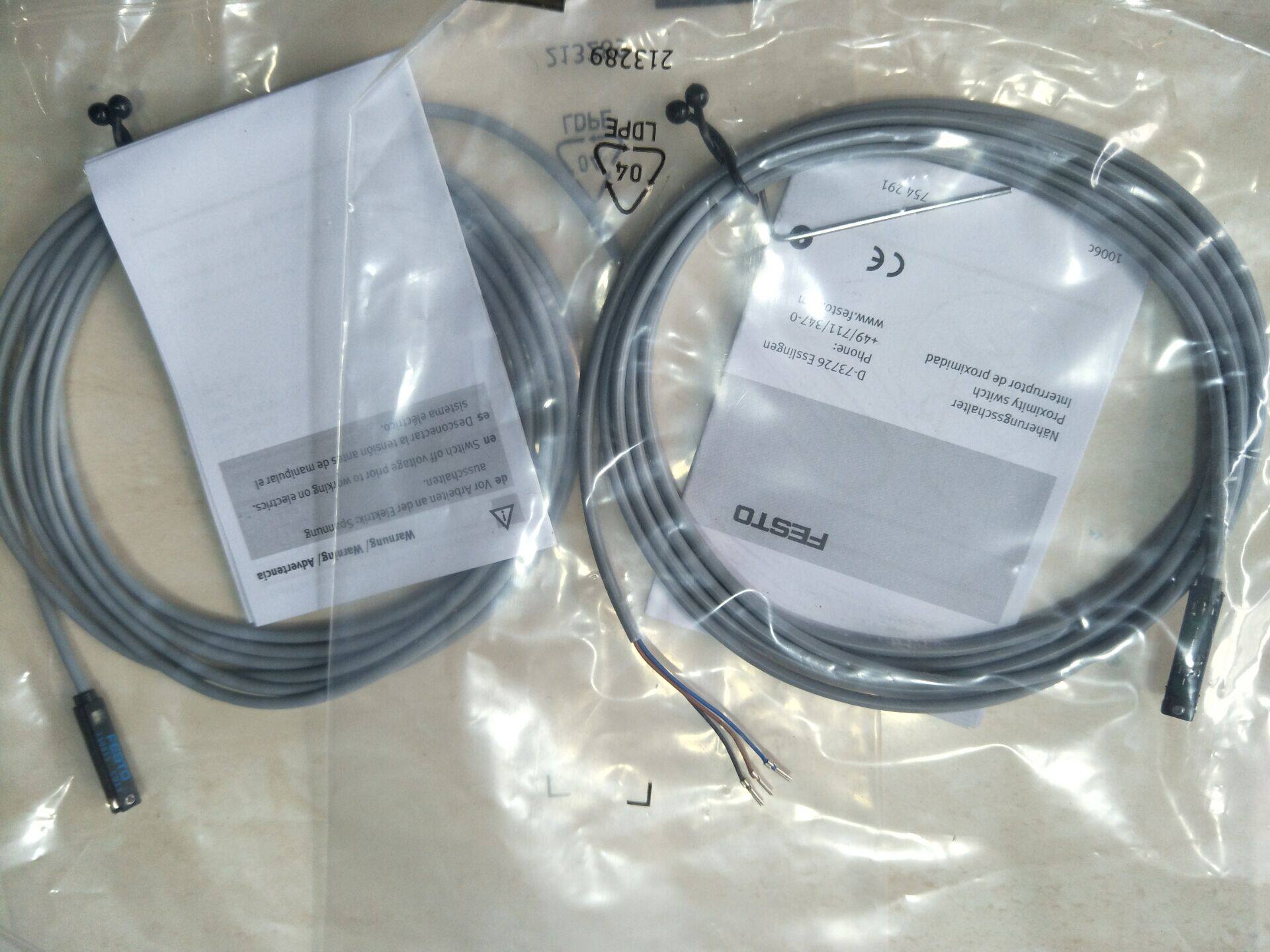 FESTO FESTO FESTO Magnetic Switch SME-8-K-LED-24 150855 Original spot