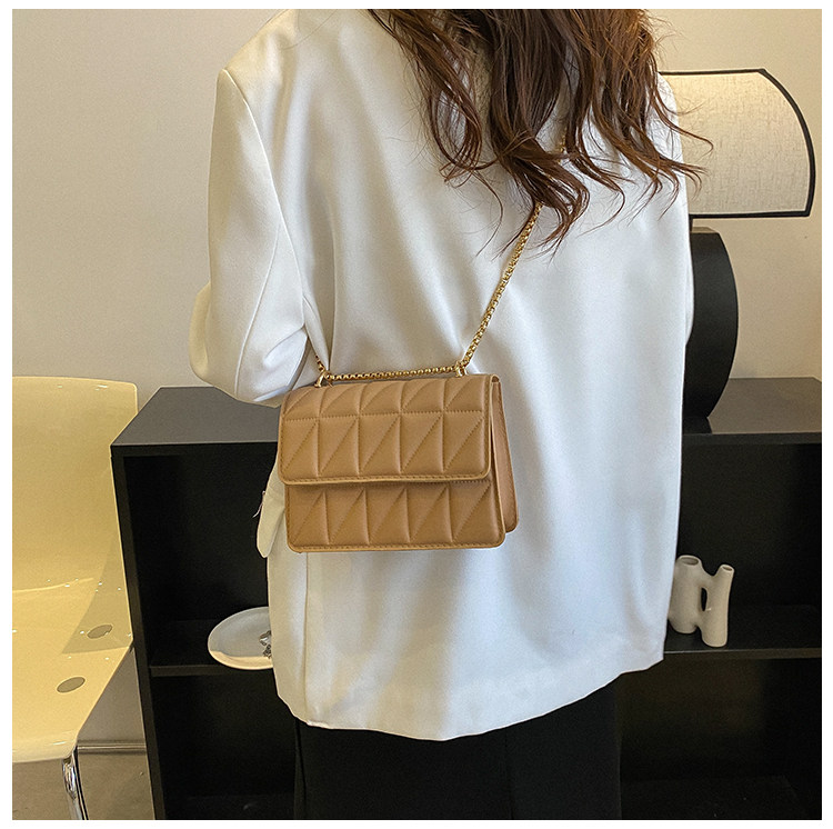 Небольшая дизайнерская цепь, сумка через плечо, ремешок для сумки на одно плечо с ромбовидным узором, коллекция 2022                       