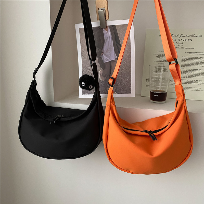 Japanese-Style Small Bag for Women, 2026 Autumn and Winter New Fashion, Trendy Crossbody Bag for Girls, Versatile Internet Celebrity Style, ins Shoulder Dumpling Bag