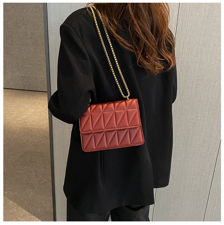 Небольшая дизайнерская цепь, сумка через плечо, ремешок для сумки на одно плечо с ромбовидным узором, коллекция 2022                       