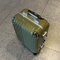 Нефтяной зеленый