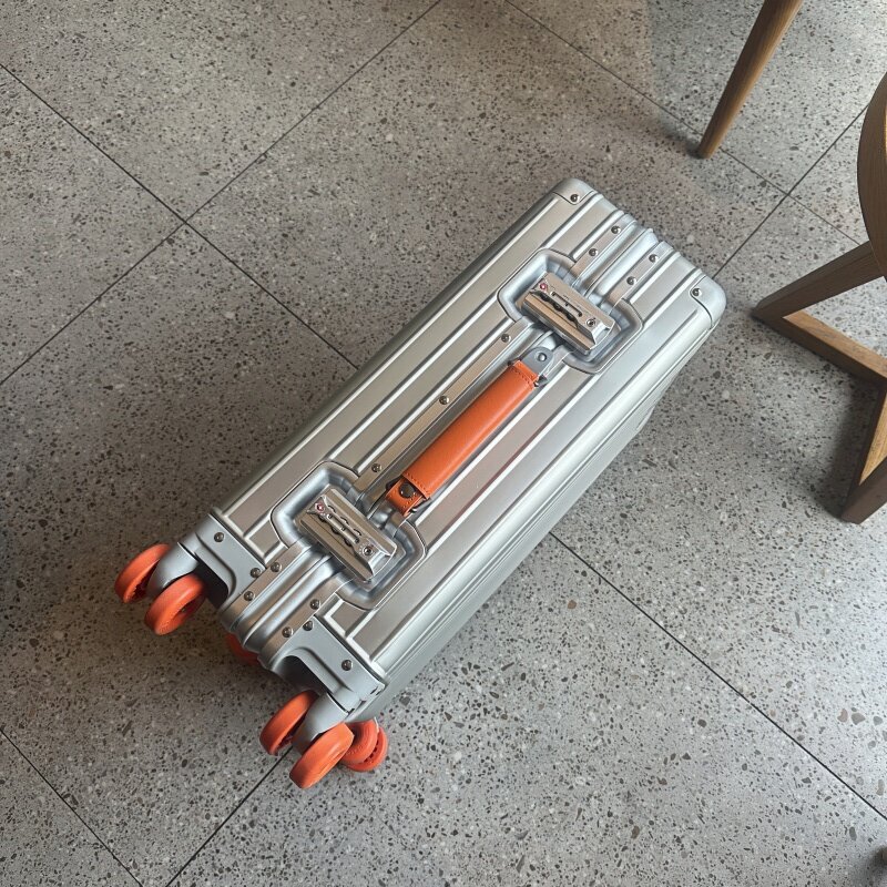 Exported to Germany, Aluminum Alloy Trolley Case, Aviation Aluminum High-End Suitcase, 20inch Silent Travel Suitcase, Men's and Women's Leather Suitcase Exported to Germany, Aluminum Alloy Trolley Case, Aviation Aluminum High-End Suitcase, 20inch Silent Travel Suitcase, Men's and Women's Leather Suitcase