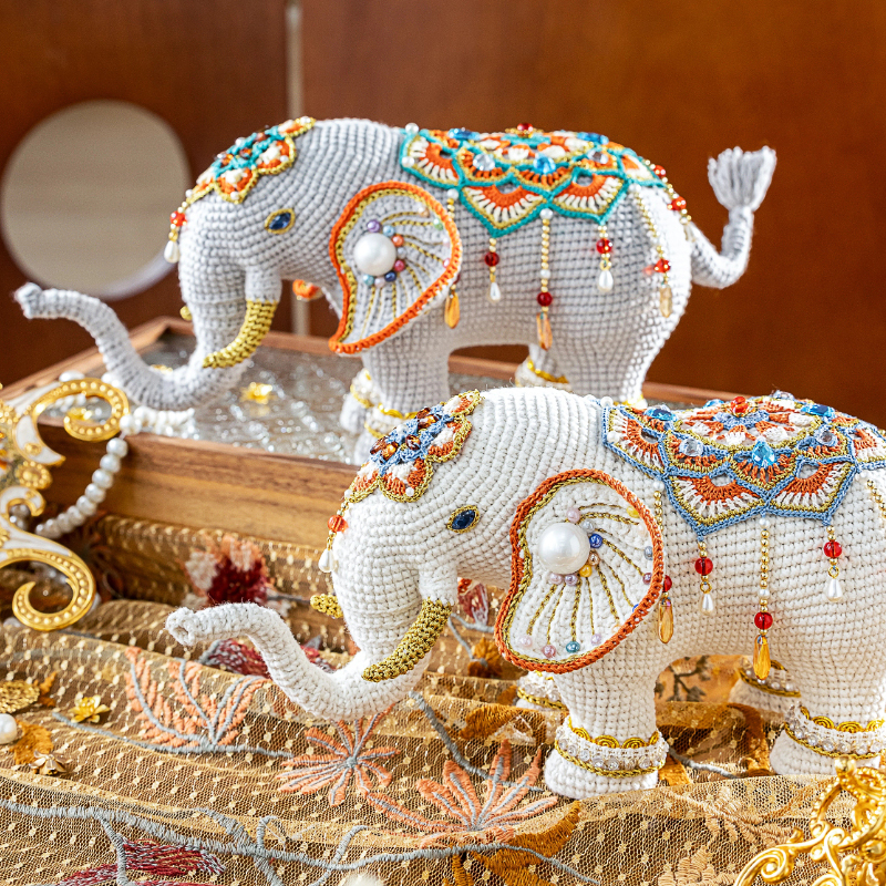 Sister Su Su's Home-Made Peace and Harmony Elephant Doll DIY Crochet Lace Yarn 4-Strand Cotton Yarn Ball Material Kit
