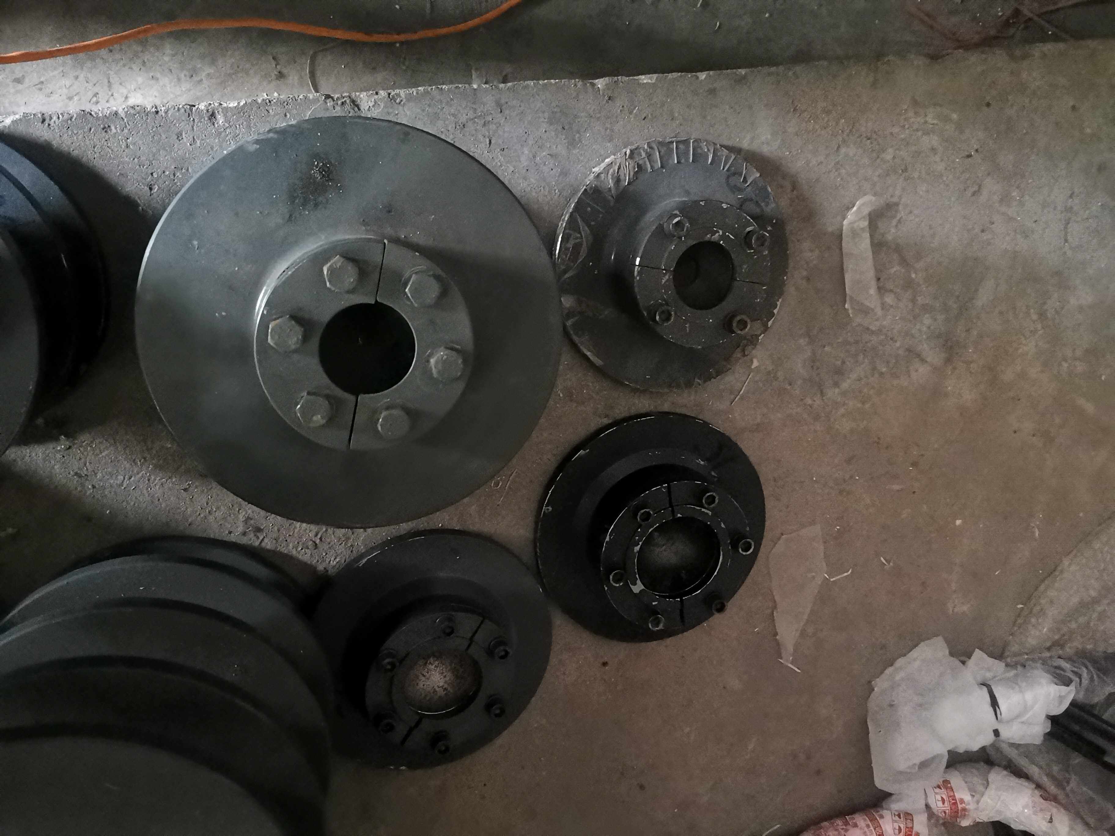 Xu work crane accessories with car hanging feet pan footboard iron shoes