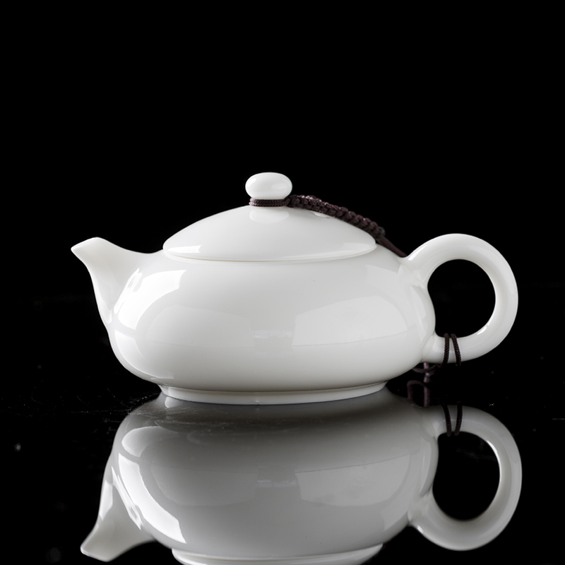 Rather uncommon dehua white porcelain ceramic teapot single pot teapot is China 's white jade porcelain tea set