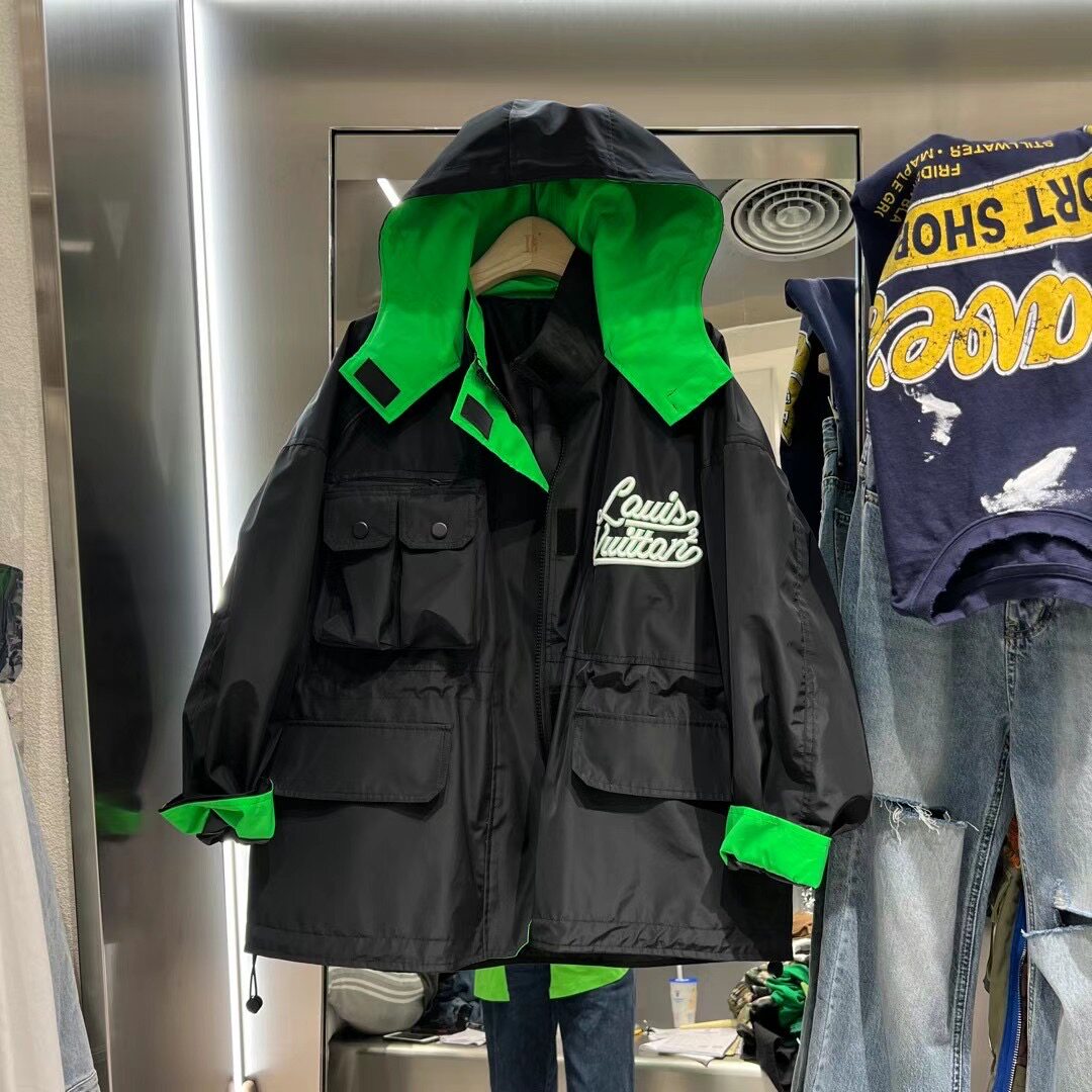 Europe station 2022 Spring new European stock Chauding Korean version loose with trendy BF overalls cashew with cap windsurf jacket woman