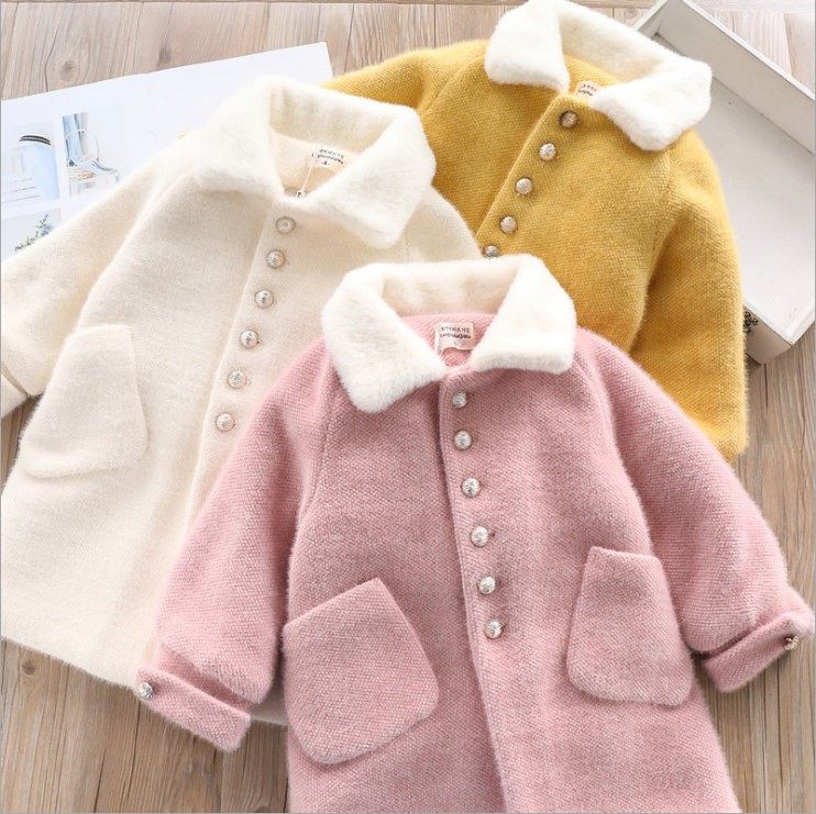 Girls' woolen coat 2022 new winter dress plus suede thickened foreign trendy water minced with a long version of the suede coat