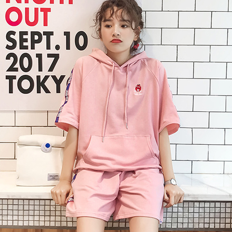 运动休闲套装女2018夏新款学院风宽松连帽绣花短袖上衣短裤两件套