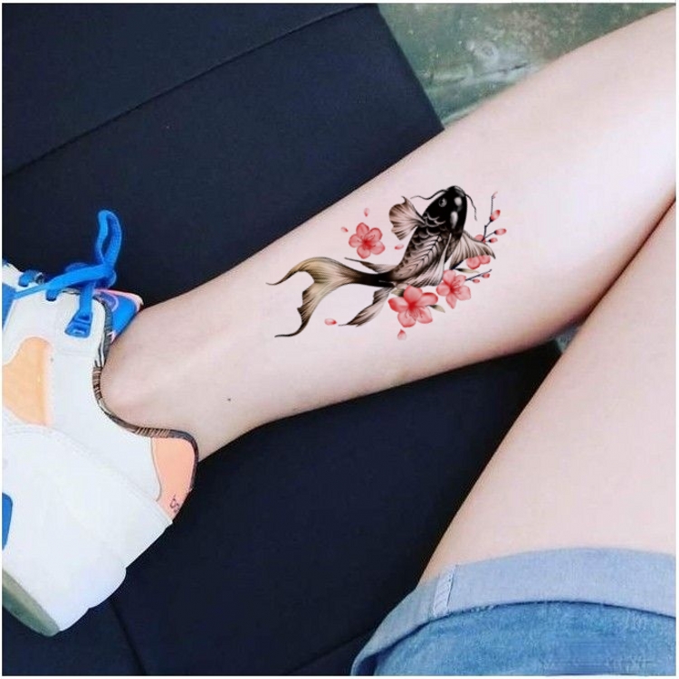 中国风梅花鲤鱼半臂纹身贴防水男女持久仿真小腿手臂花朵鱼刺青贴 中国风梅花鲤鱼半臂纹身贴防水男女持久仿真小腿手臂花朵鱼刺青贴