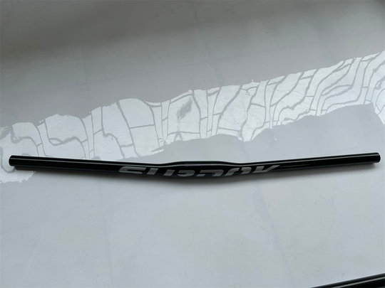 Brand Genuine Mountain Bike Carbon Fiber 31.8*600-700/760 Handlebar Crossbar Straight Handlebar