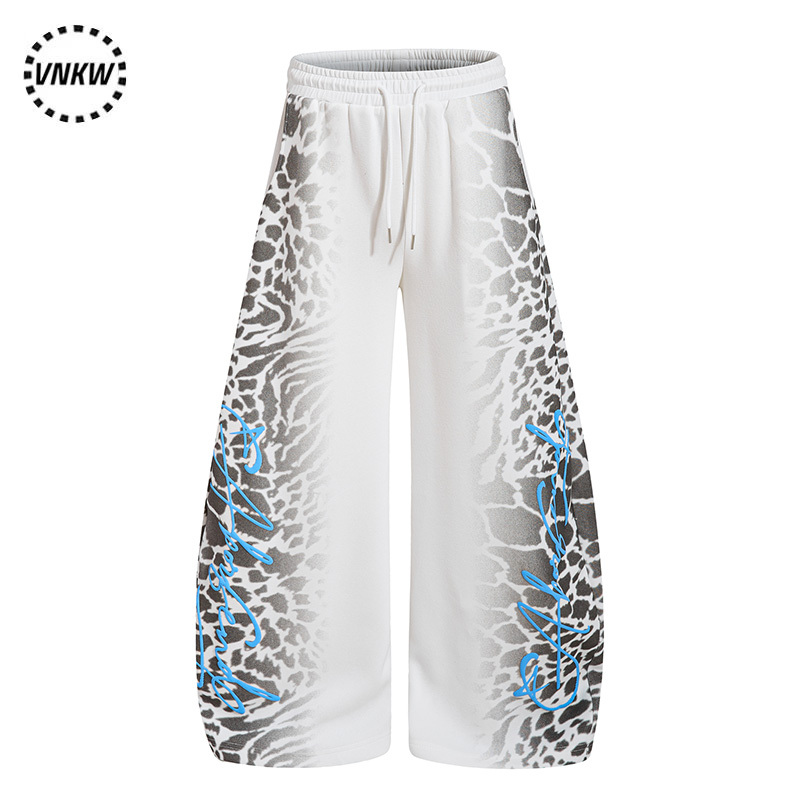 American Retro Leopard Print Letter Print Curved Hem Sweatpants Unisex Loose Casual Wide-Leg Versatile Trendy Dance Pants American Retro Leopard Print Letter Print Curved Hem Sweatpants Unisex Loose Casual Wide-Leg Versatile Trendy Dance Pants