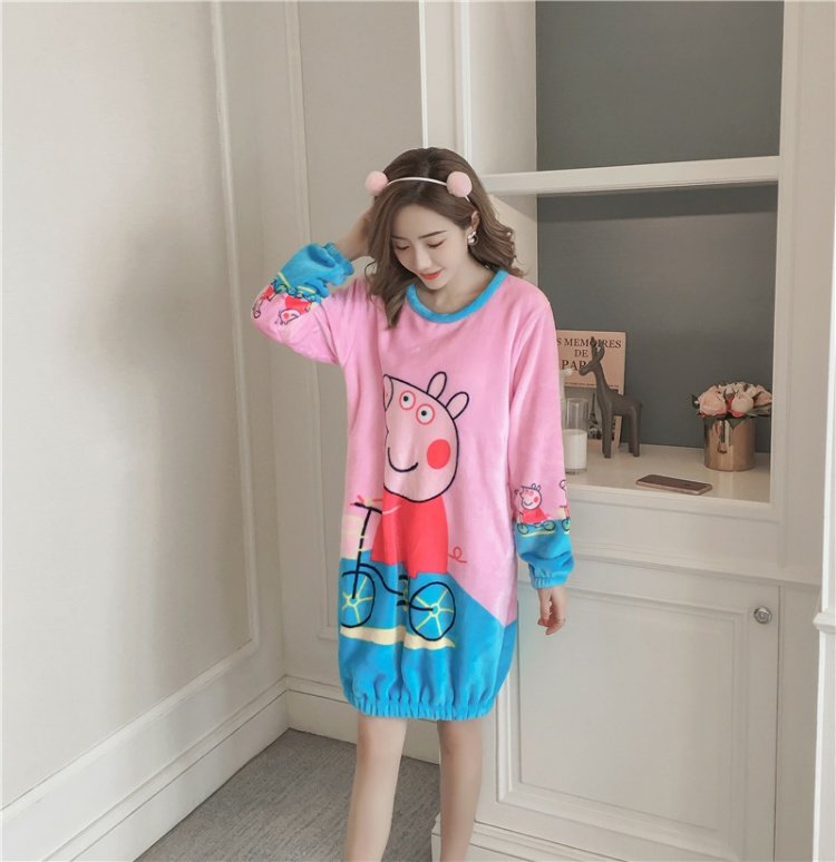 Áo ngủ mùa đông nữ dài lông cừu san hô dày phiên bản Hàn Quốc của mùa thu và mùa đông flannel ngọt ngào dễ thương ấm áp đồ ngủ sinh viên đầm dài qua gối cho tuổi trung niên