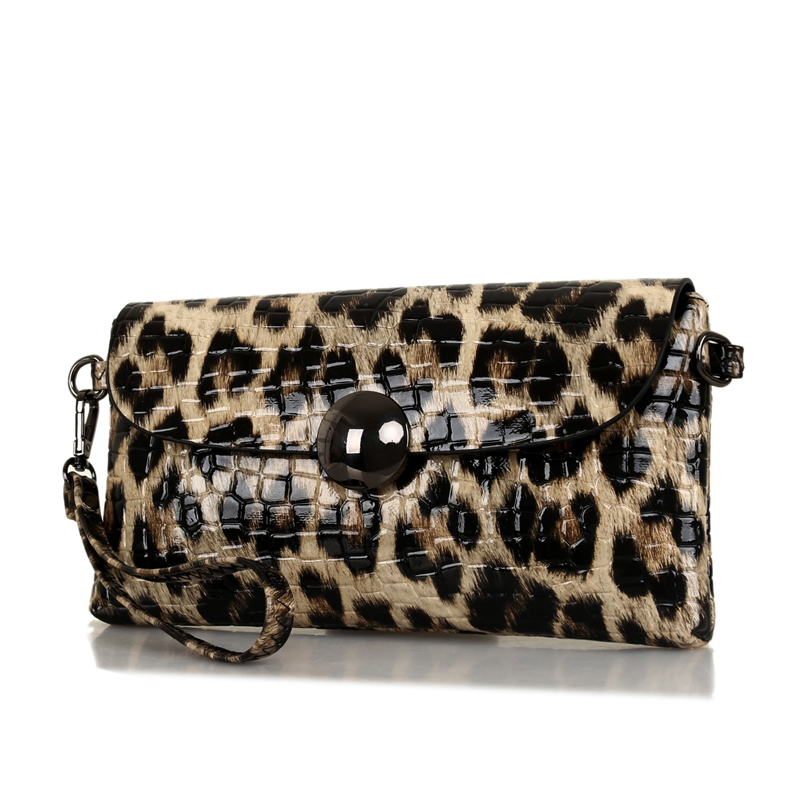 Клатч леопардовая rockport. Леопардовый клатч. Леопардовый клатч. Леопардовый клатч. Guess леопардовая сумка маленькая.